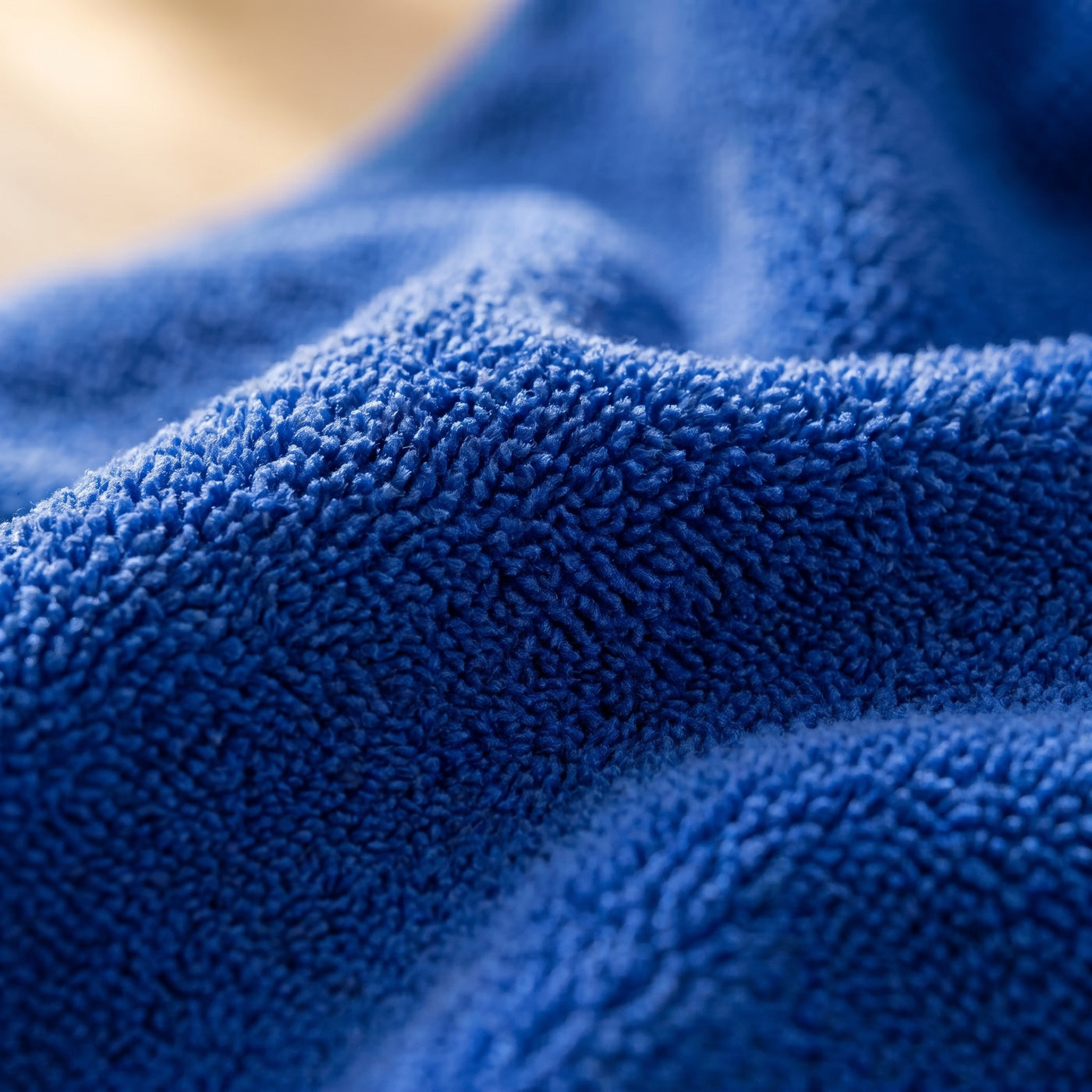 DRIVORA XL Microfiber Drying Towel — plush GSM nap fabric texture macro